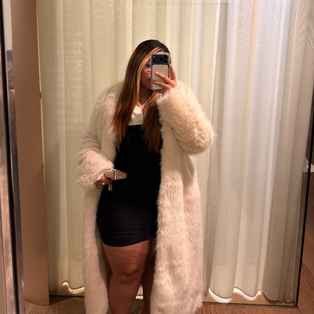 Jobelle Faux Fur Coat - White - XL